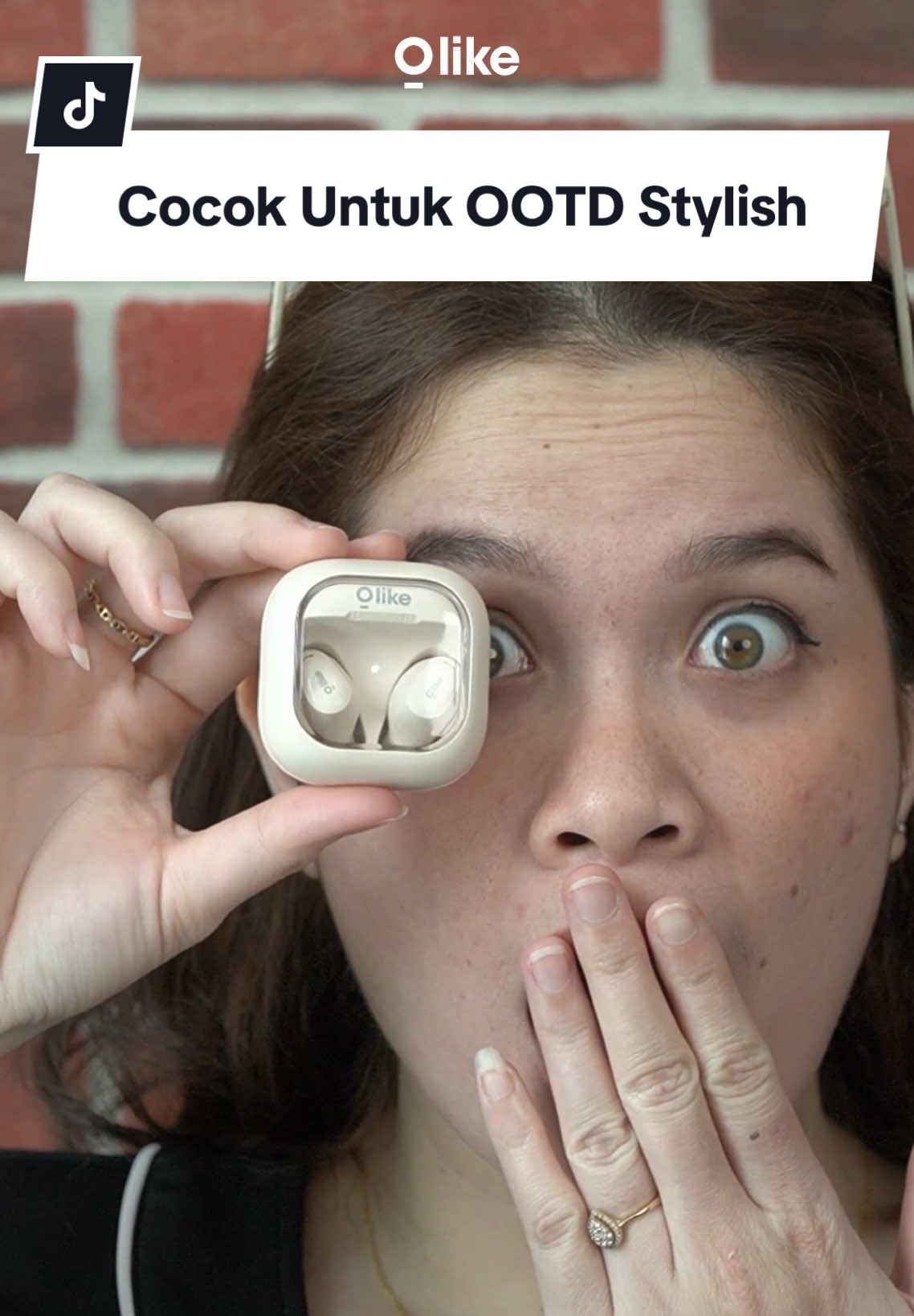 Pasti langsung naksir 🤩  #OlikeIndonesia #indonesia #aksesoris #OlikeSmartAccessories #tws #twsbluetooth #earbuds #cute 
