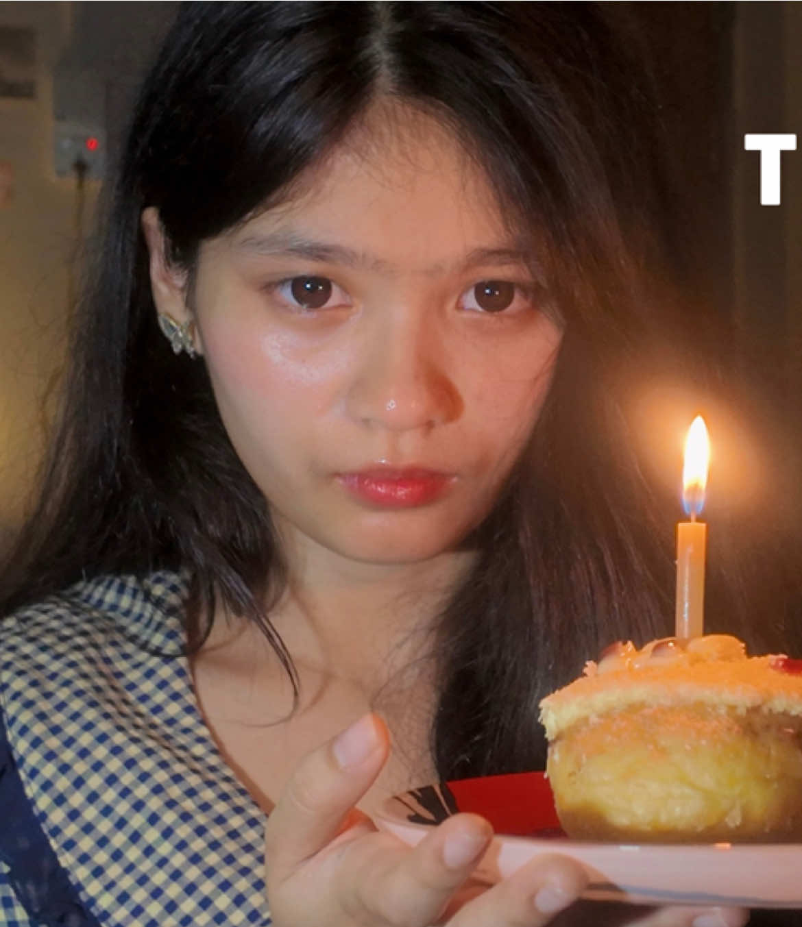 The night before my 20th birthday…🕯️(မွေးနေ့မရောက်ခင်ညတစ်ည) #shortfilm #Snow #snowwizard #birthday 
