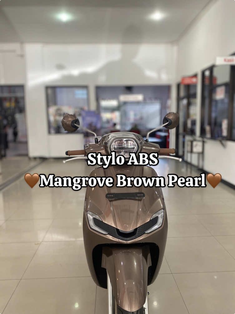 Duh duh warna brownnya manis banget ya kayak chocho 😍🤎 Kalau bisa custom kenapa harus warna pasaran ??🤭 Info custom warna bisa DM atau chat di WA 0852-4767-0192 DEALER RESMI HONDA Haur Kuning Motor | Bundaran Simp.4 Banjarbaru 📍 #honda #stylo160 #trend2025 #trendingsound #fyppppppppppppppppppppppp 