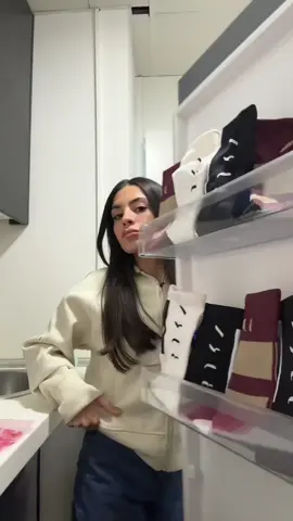 Nada deja mejor sabor de boca que un buen regalo 😎  *Un par de calcetines de regalo por compras superiores a 70 euros ¡elige el que más te guste! Solo hasta el domingo  #gift #regalo #OOTD 