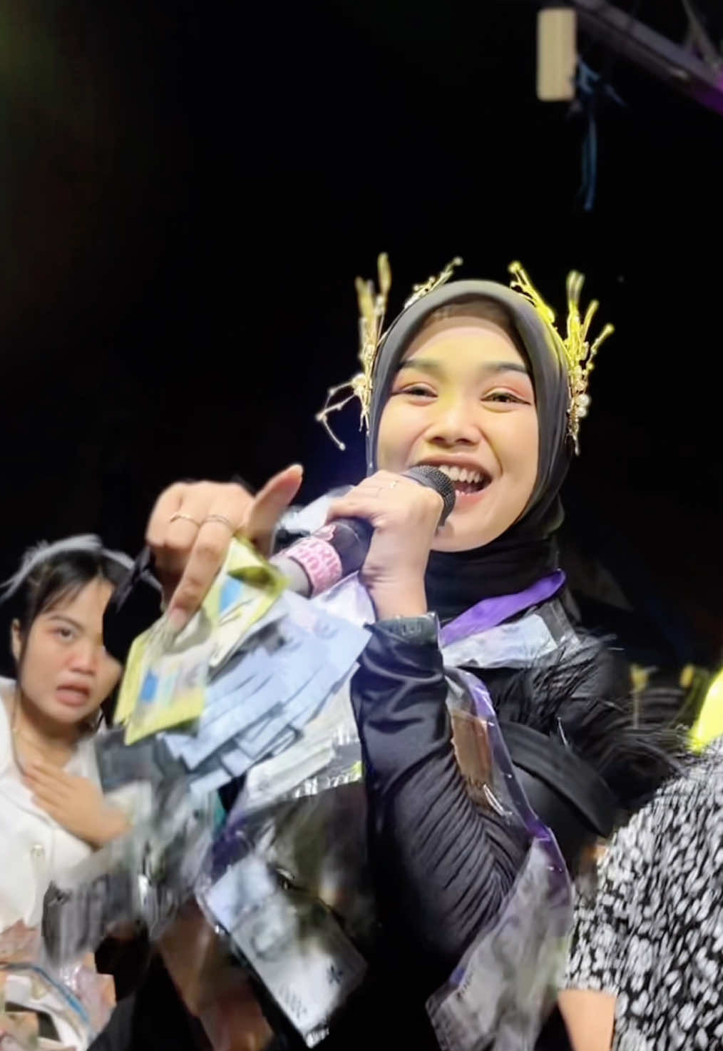 full senyum rangdane 😆