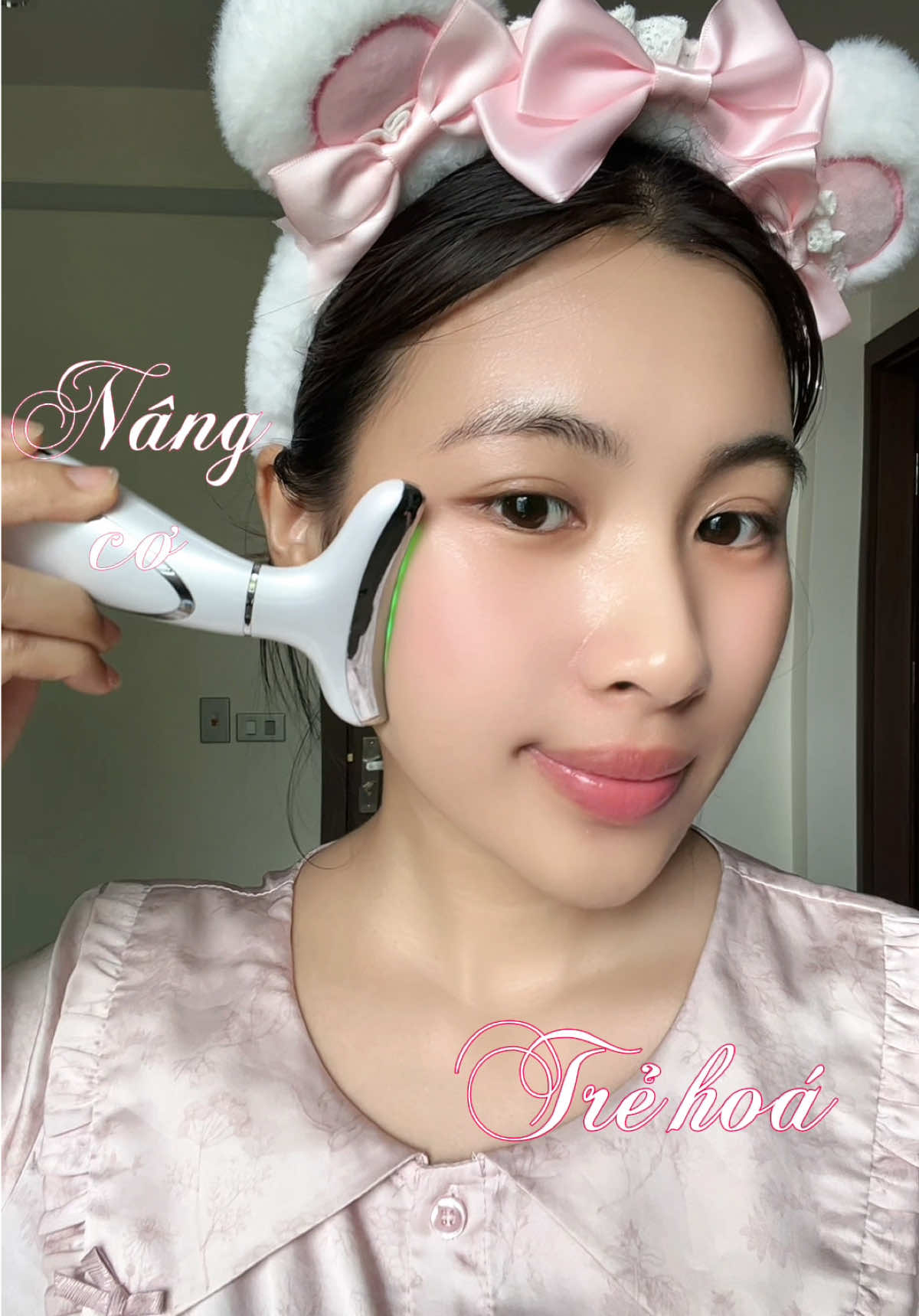 Dùng máy này xong nhìn da trẻ ra mấy tuổi #ngoquynhrv #berry #maynangcoberry #berryvietnam #maynangco 