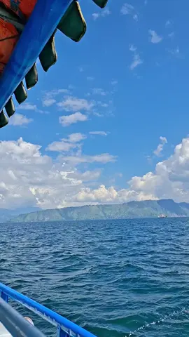 na masihol tu pulo samosir, buka hamu ma tiktok hu#tuktuk #samosir #laketoba #fyppppppppppppppppppppppp #fypage 