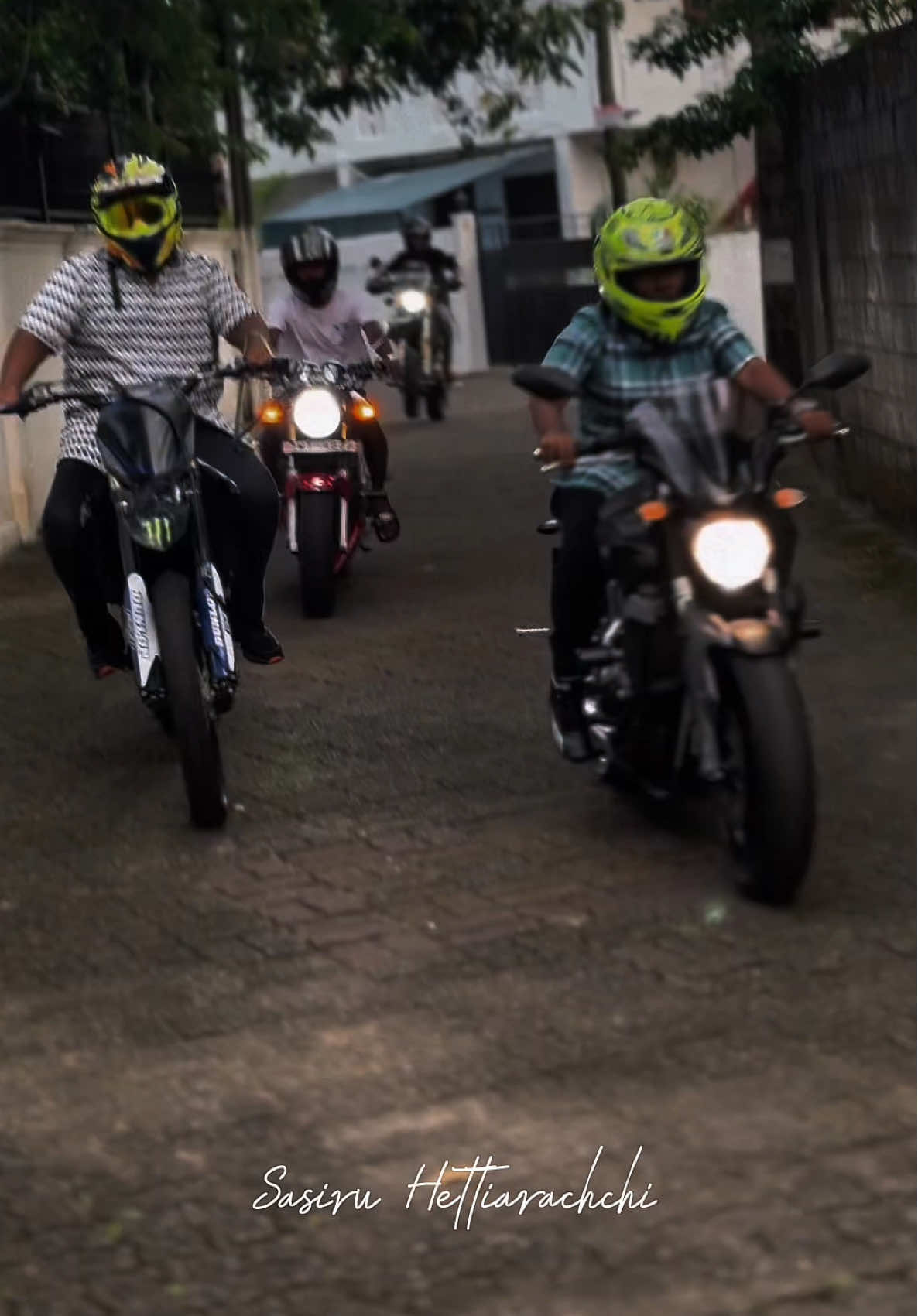 Golden days 🙌 #yz250f #bikeride #bikelife #bikers #trending  @Anuda_Ganepola @𝐋𝐚𝐬𝐢𝐲𝐚 :) 🤍 @Sachin Sasmitha @nethez🍷 @Lakshan_Kavinda_💸 