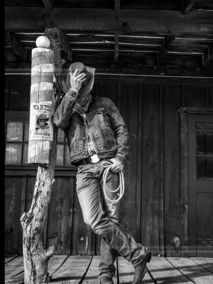 She thought she could do it all alone until a Ringer proved otherwise. A new book series i am working on that I can't wait to keep writing about. When country girl paramedic has an injury and chooses a farm to heal at, thinking she can doesn't need anyone to help her, she couldn't be further from the truth. In rides RJ who lifts her onto his horse and she doesn't want one bar of it. #aussieauthor #christiansuspense #enemiestoloversromance #slowburnromance #christianbooktok 