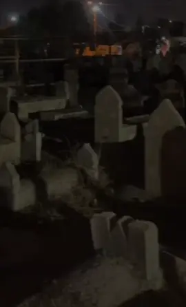 #CapCut  لحد يگلي عليمن منكسر💔😔 . . . @الشاعر حيدر الكعبي  #فقيدتي #اشتقتلك🥺💔_رحمك_الله_وغفر_لك_وجمعني_بك_في_جنة_الخلد #مثواك_الجنه_يارب #اكسبلور 