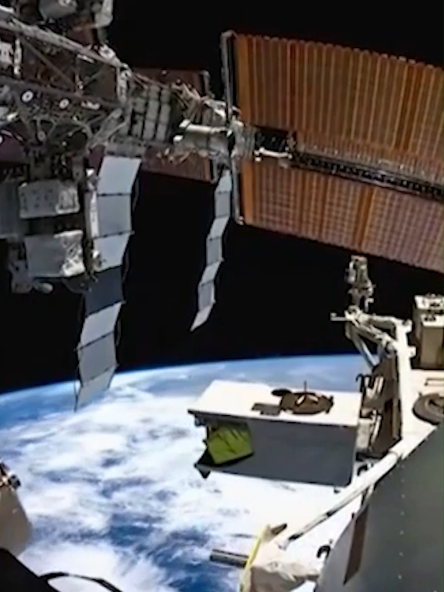 Las contraseñas espaciales cuánticas hiperseguras serán españolas: llegarán en satélite y serán imposibles de hackear  #noticiastiktok #news #noticias