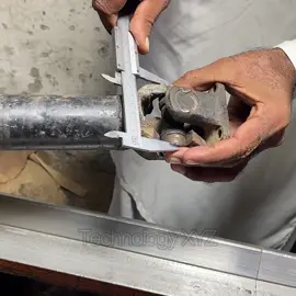 How to make a new one on a lathe when the drive shaft slip yoke breaks  #DIYRepair #FixItYourself #popular #amazing #toyota 