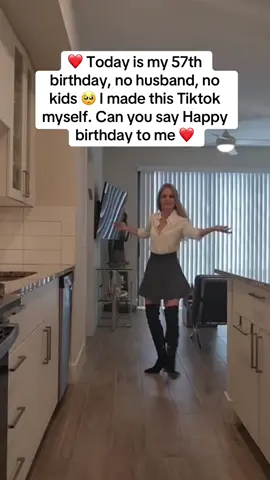 single old woman in usa #freewoman #lonelywoman #over50