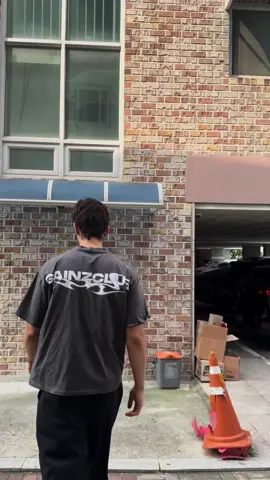 séance pull avec moi à séoul vêtu de @gainzclub #gzc #ablegym #gym #fyp #pourtoi 