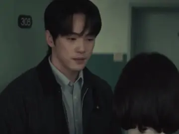 ما ابيها مع البطل إذا صارت معه بسحب على المسلسل#kdrama #explore #tiktok #fyp #اكسبلور 