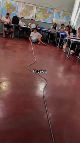La physique est sans limite 😳#scienceexperiment #physics 