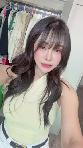 ปล่อยของค่าาา ใครสนใจปักหมุดเลย คุณอลิสพร้อมปล้อยเพราะล้นตู้มาก  #เสื้อผ้ามือสองของคุณอลิส #คุณอลิสเจ้าของแบรนด์chanee #คุณอลิสเอง #ถ้าเธอเป๊ะฉันก็ต้องเป๊ะ 