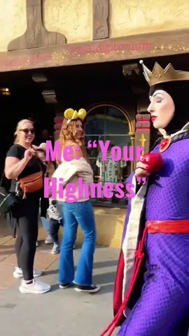 Disney evil Queen is very beautiful!!!#disney #disneyworld #evilqueen #funny #funnyvideos 