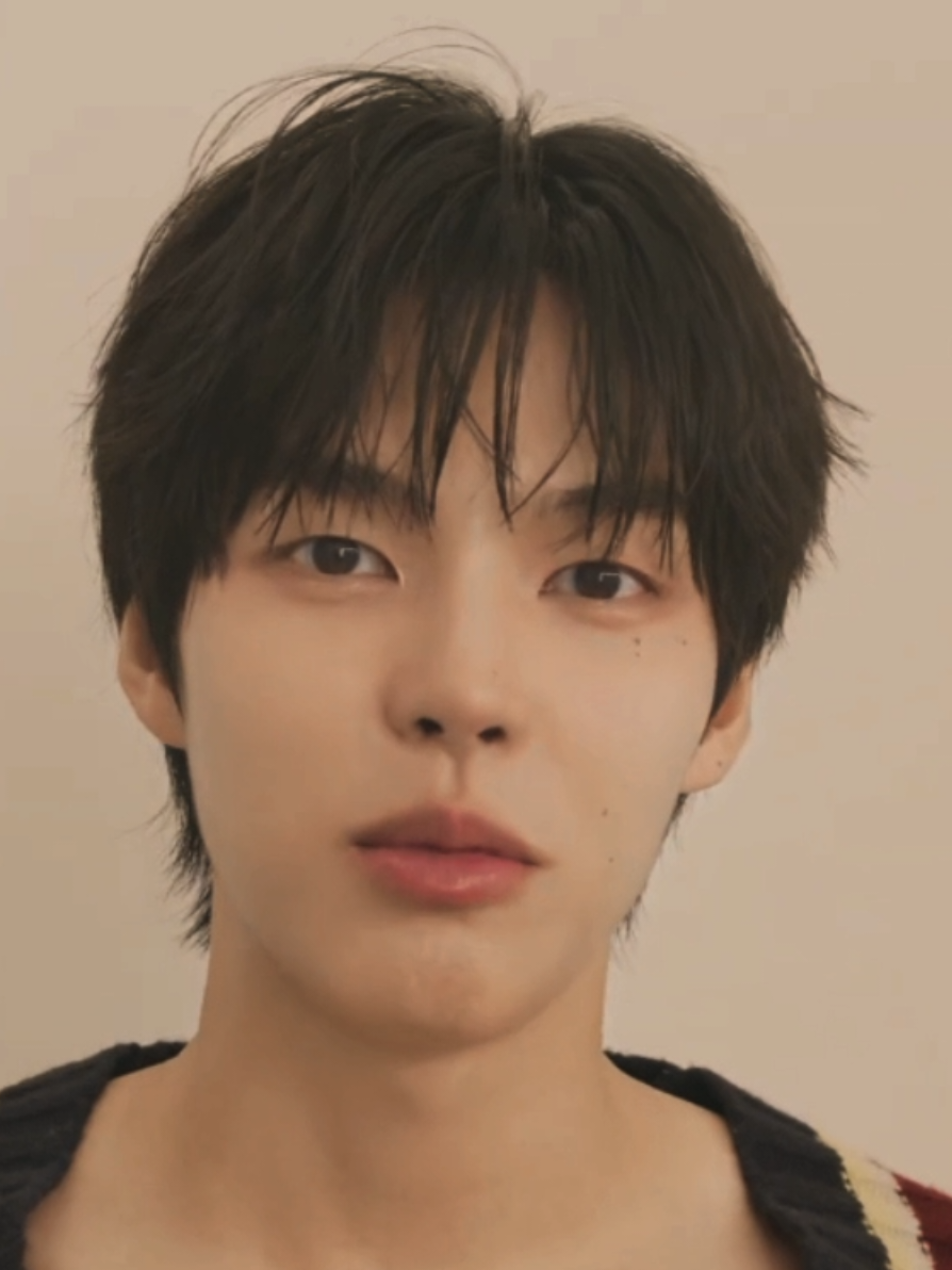 Cuteness overload😖😖 #parkyoonho #parkyoonhoedit 