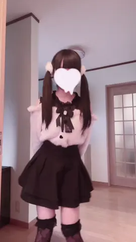 よくよく考えたら玄関でTikTok撮って⁡るやつたぶん私だけよな┐( ^_^ )┌⁡ #地雷 #量産 #おすすめ #玄関界隈 