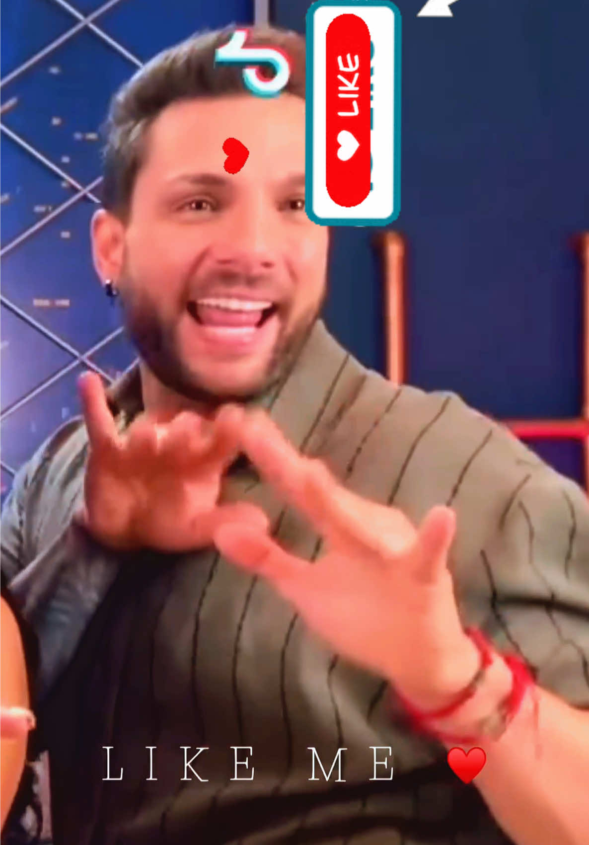 Like me trend con Nicola #NicolaPorcella #noviodemexico #likemetrend #tiktoktrend #peru 