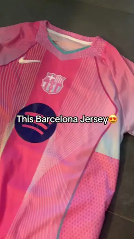 So beatiful😍#barcelona #kit #jersey #pink 