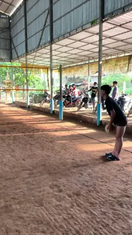 អេលងស្អាតសមទាំងរូបរាង តែវៃមិនចូល😂#fppppppppppppppppppp #នាទីធ្លាក់like💔🙃 