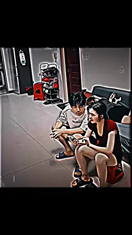 #ColdDaysWarmHearts #WinterVibes #ColdMoments #ChillyNights #FrozenFeelings 