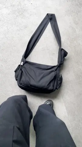 Simply ideas outfit with Pax sling bag🫱🏻‍🫲🏼 #outfitinspo 