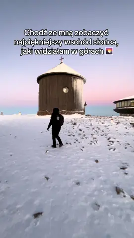 Śnieżka 🤍 #karkonosze #mountains #śnieżka #wschódsłońca #winteredition 