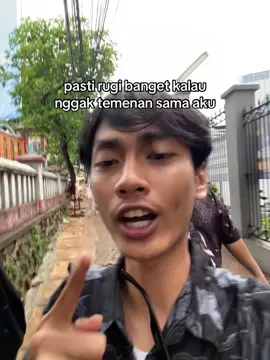 ketawa karna aku benar btw janlup follow ya lit