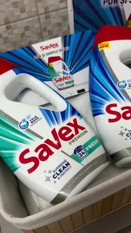 Descoperă noua formulă de curățare a hainelor cu Savex Premium White, detergentul lichid special creat pentru a păstra albul impecabil și intens. Savex Premium White este detergentul lichid ideal pentru menținerea strălucirii și albului hainelor tale. Savex Premium Fresh reprezintă soluția inovatoare de spălare, oferindu-le hainelor tale o prospețime de durată si asigurând strălucirea acestora. #BUZZ_SavexWhiteFresh #SavexPremium  #laundry #detergent @BUZZStore @Savex Romania 