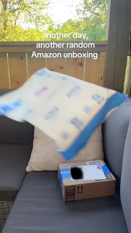 who doesn’t love a random haul from their fave store 🤫 #amazonfinds #amazonunboxing #amazonhaul #amazonshopping #amazonstorefront @e.l.f. Cosmetics @L’Oréal Paris @Vanicream™ Sensitive Skin Care @Amazon Beauty 
