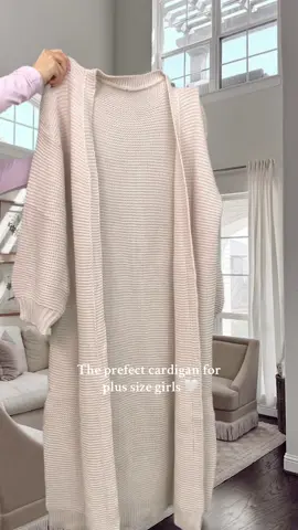 🤍🤍#cardigan #tiktokshopfalldealsforyou #tiktokshopcreatorpicks #spotlightfinds 