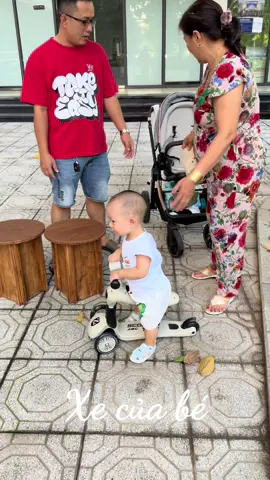 Xe scooter ZinBang 3in1 scoot and ride chòi chân cho bé tập đi#viral #embedangyeu #xescooter #tậpdichobe #embetapdi 