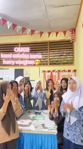 #xybca  malu malu dia ges  #harryvaughan #agz