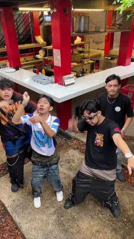 Bang kapan ke bandung@CORTIS #ejpeace #fyp 