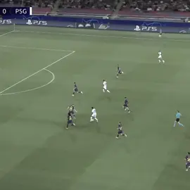 زمن منكم حرمني 😔💔. #barcelona #foryoupage #fyp #مارتنيز #tiktok 