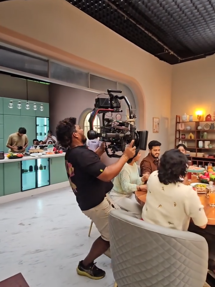 দেখুন কিভাবে শুটিং ভিডিও তৈরি হয় 🥰#shootingtime #tiktokviral #ti̇ktok #trending #bdtiktokofficial🇧🇩 