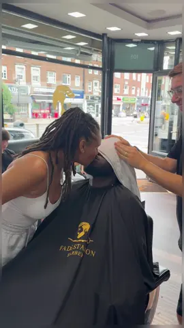 Haircut kiss prank🤣🤣#prank #kiss #haircut #funny #fyp #fupシ #fouryou 