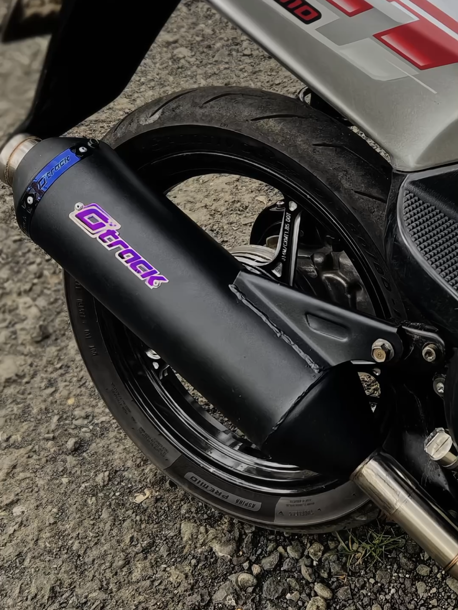 gak brisik gak asik😋 #knalpototrack #otrackexhaust #otrcakexhaust #nmax #mio #knalpotracing #m3 #beat #indo #fino #lokalbrand #scoopy #delux #80 #samlong #blarblargank #belanjaditiktok #99shopeehaul #otrack #fypシ゚ #luster