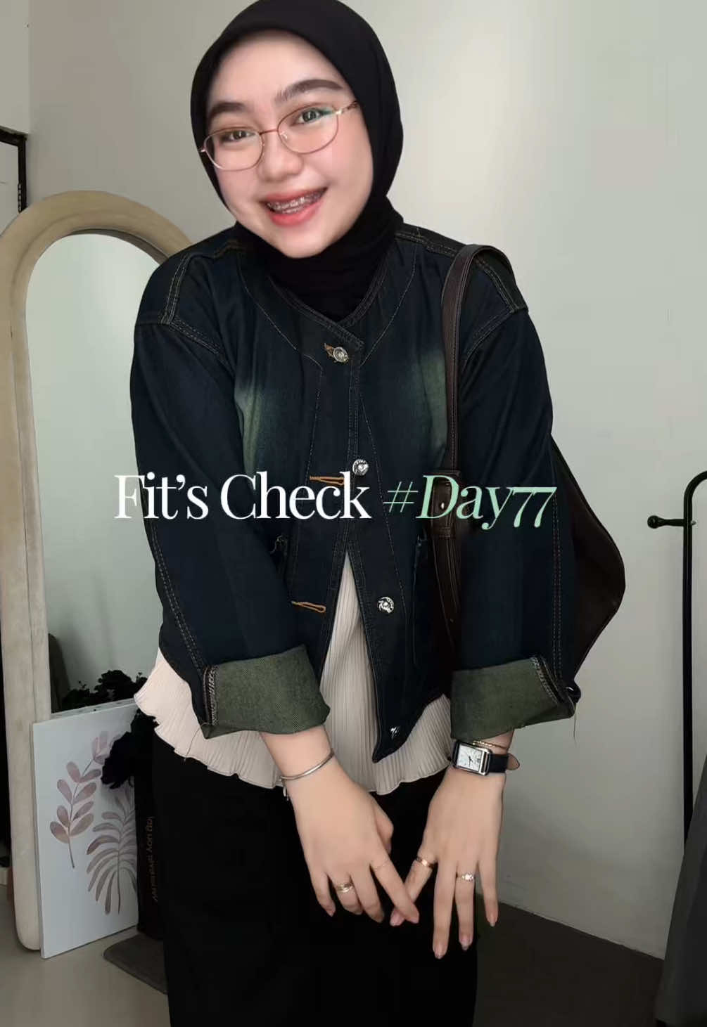 Membalas @moelidamolyf Aku pakai Warna Almond, untuk top plisketnya 🤎  #RekomendasiOutfit  #outfitsimple  #outfitideas 