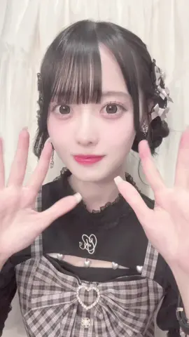 ももにゃに今すぐ会いたい？夢でも会いたい〜？🥺🌷🦄💭