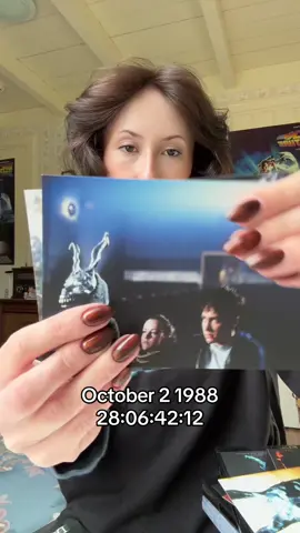Donnie Darko day #donniedarko #donniedarkoedit #donniedarkofrank #vintageaesthetic #movietok 
