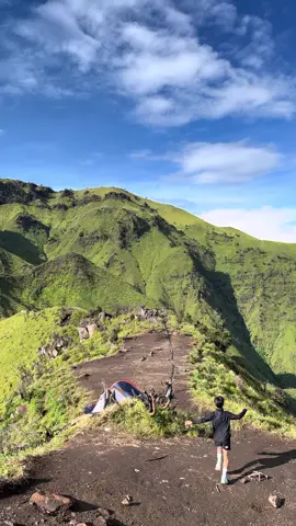 #merbabu #merbabuviathekelan #merbabuviasuwanting 