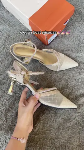 Bagus bangettt 🫵🏻🫵🏻🫵🏻 #promoseruweekend #heelswanita #heelsmurah #lawrensiaheels 