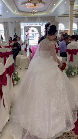 Đồng hành cùng cô dâu từ 4H sáng tới 14H chiều😘 #makeup #HuongHanaMakeup #xuhuong 