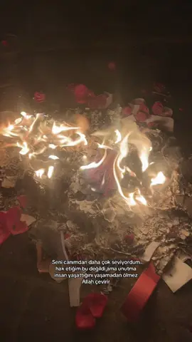 Şuana kadar yaşadığımız her şey haram zıkkım olur inşallah##keşşfet##fyp##mutsuzum##keşfet
