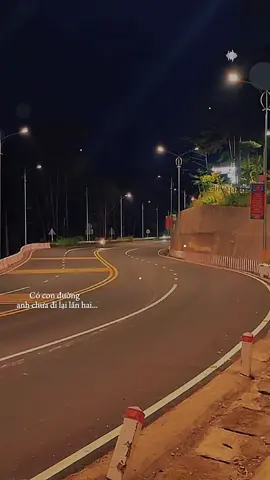 ĐÀ LẠT CÒN MƯA KHÔNG EM  #tramcamxuc  #nhachaymoingay  #nhactrutinh  #nhactamtrang  #dalatconmuakhongem