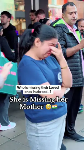 She is missing her mother 🇮🇳 Are you missing your family in abroad ? 