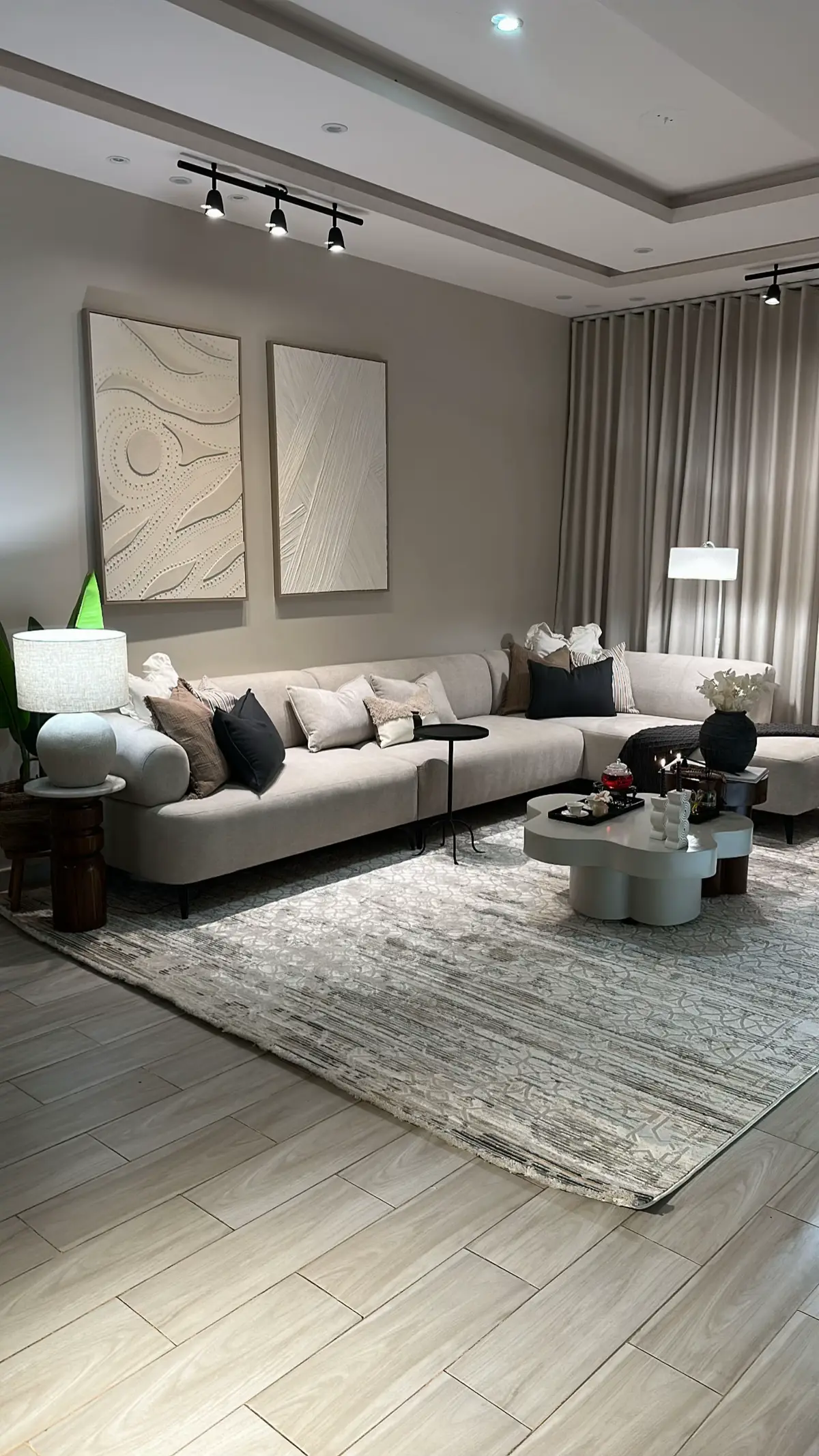 #وينكم_ياعرب #فلوقاتي_اللطيفة☁️🌱 #foryou #صاله_تجديد_اثاث #ديكور_تنسيقاتي_اختياراتي 