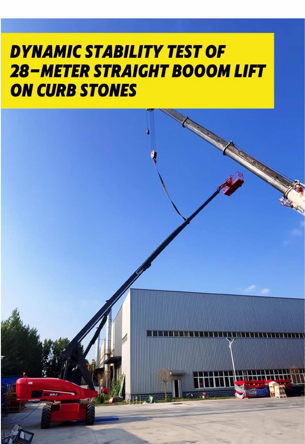 Dynamic stability test of 28-meter straight boom lift on curb stones#heredlift #aerialworkplatform #scissorlift #boomlift #fyp 