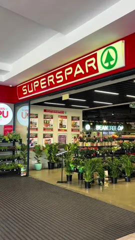 After a long week of lectures & work, nothing hits like a good pie 🤩. The new McCOY Limited Edition Chakalaka & Grabouw Sausage Roll is literally a taste of Mzansi in every bite 🇿🇦🔥 Bigger, more filling, more value and ONLY at @My SPAR while stocks last 👀 Don’t say I didn’t put you on! #MzansiInEveryBite #McCOYPies #OnlyAtSPAR 