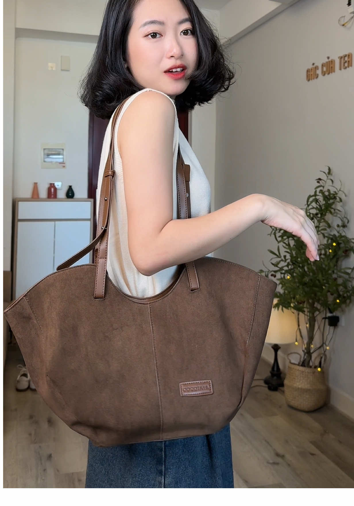 Sau 3 lần canh thì cũng mua dc chiếc túi này rồi cả nhà ơi, ưng ý ko bõ công chờ hàng ạ 🥰 #tuixachnu #tuivintage #traphamm56 